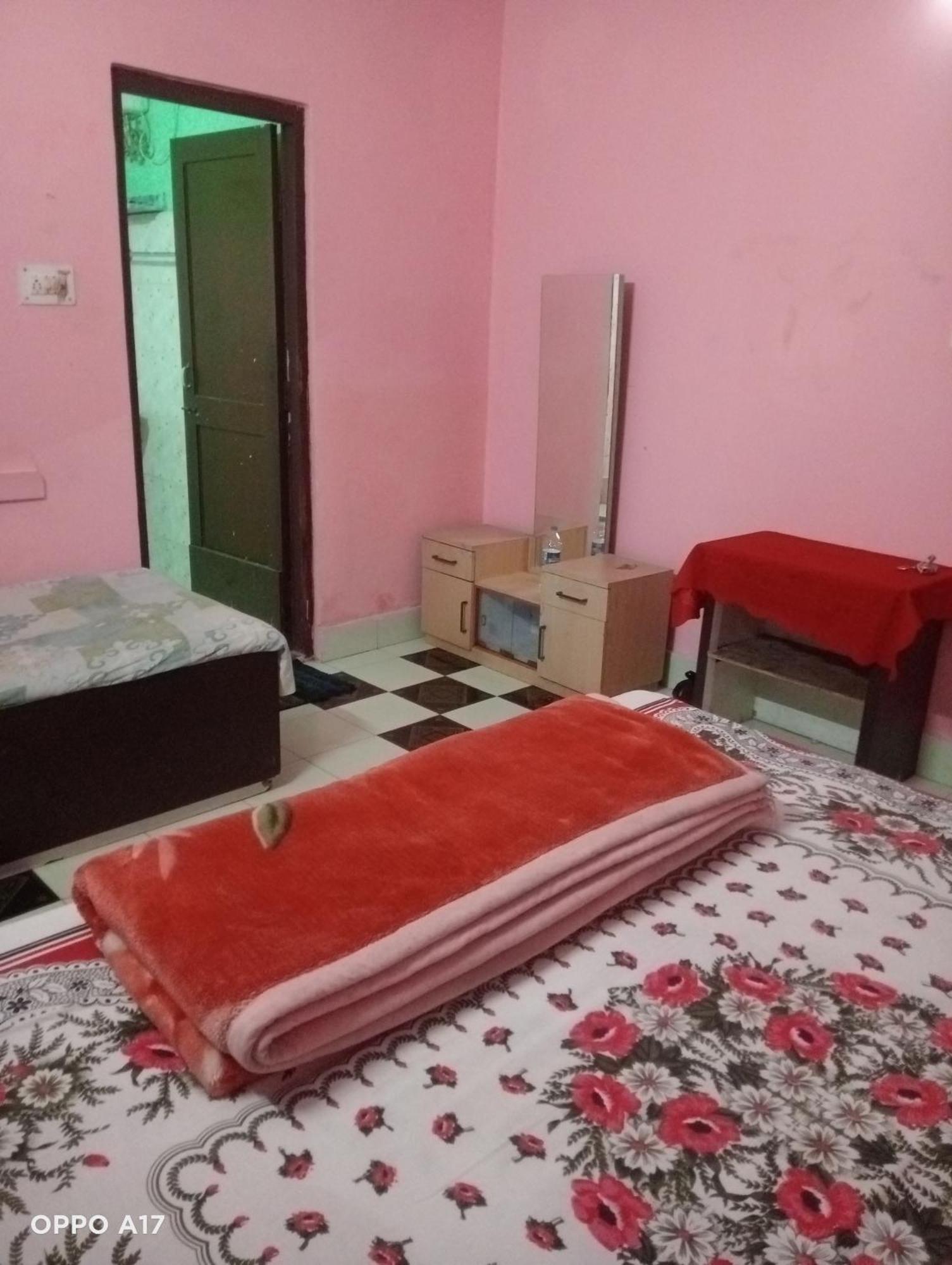 Swaroop Ashray Homestay Siliguri Rom bilde
